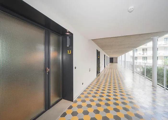 Intendente Prime By Hosty * Лиссабон