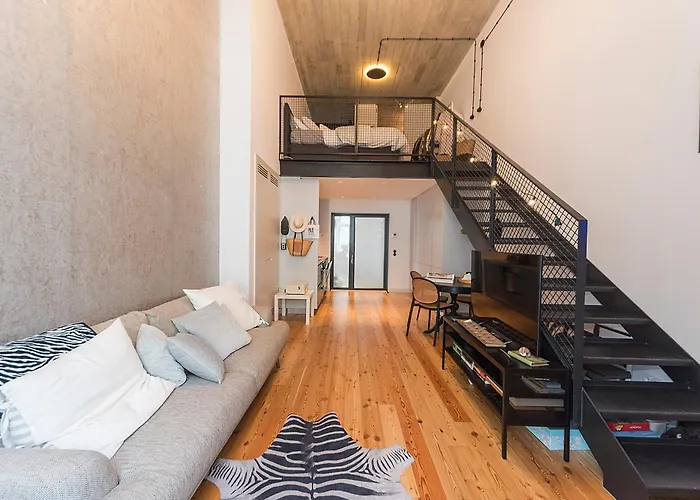 Intendente Prime By Hosty * Лиссабон